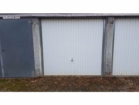 garage box laval (53)
