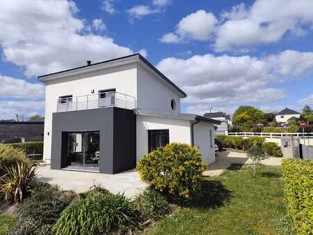 vente maison à saint-ségal (29590) : à vendre / 121m² saint-ségal