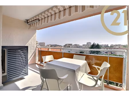 vente frejus plage appartement 3 pieces avec cave et garage