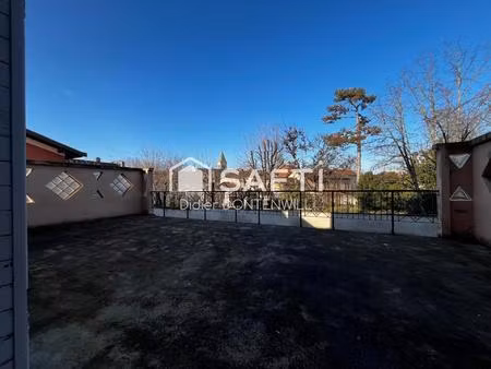 immeuble pont de cheruy centre ville garage cave terrasse appartement t4 local commercial 