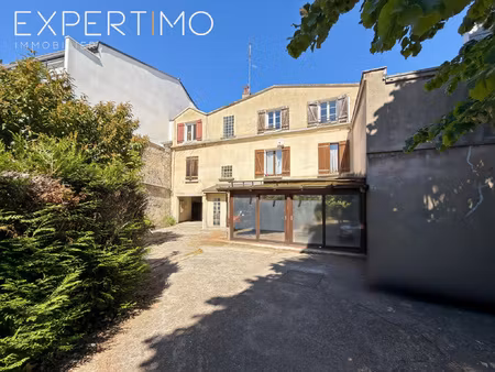 margency. local médical de 42 m2 transformable en 2 pièces