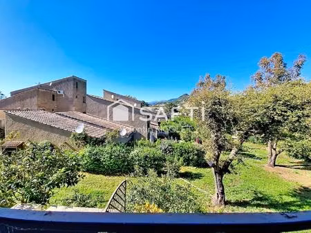 studio de 21m² meublé  accès direct plage  balcon.