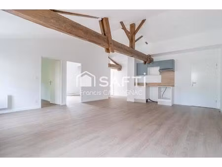 appartement t3 de 75 m² entiérement rénové
