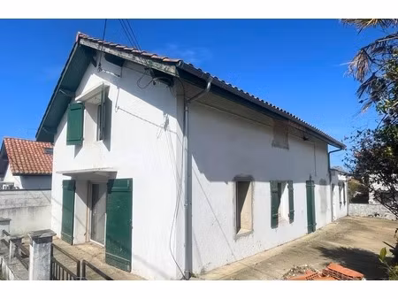 boucau - 64340 - 140 m2 - maison à rénover à fort potentiel - 4 chambres - terrasse - jard