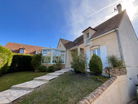 maurecourt * maison individuelle * secteur résidentiel et calme * état irréprochable *