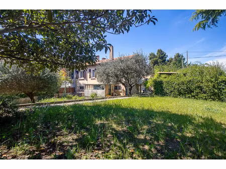 vente maison 5 pièces 111 m² aix-en-provence (13080)