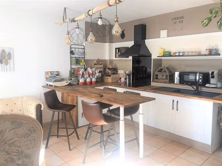 location maison 3 pièces 40 m² à quimper (29000)  629 €