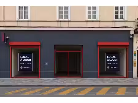 location locaux professionnels 0 pièces 75 m² à bastia (20200)  2 900 €