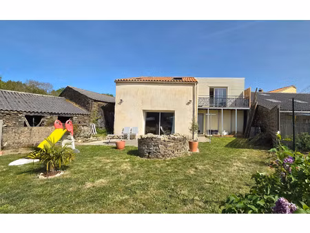 maison mormaison m² t-5 à vendre  244 500 €