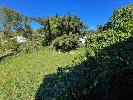 vente maison 5 pièces 169 m² à sainte rose (97115)  298 000 €