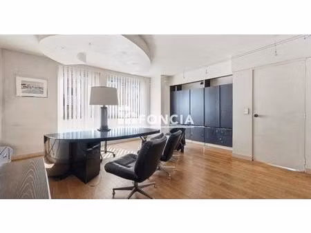 cannes carnot appartement et local professionnel reunis en un grand cabinet d'architecte d