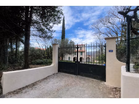 mas provencal   cadre campagne   aubagne  casamance