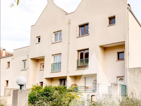 appartement evry courcouronnes 5 pièce(s) 107.06 m2