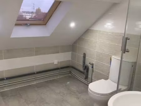 studio / 24m² / villeneuve le roi (rer c)