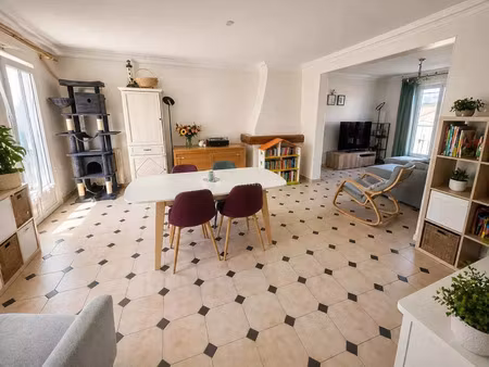 vente maison 5 pièces 105 m2 à conches-sur-gondoire