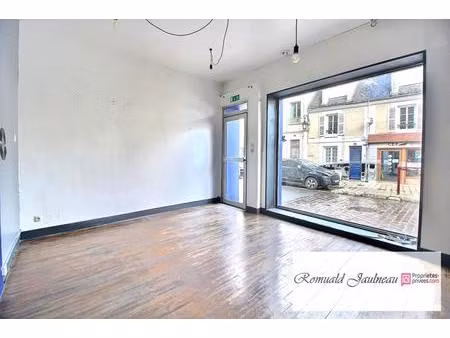 local bonneval 30 m2