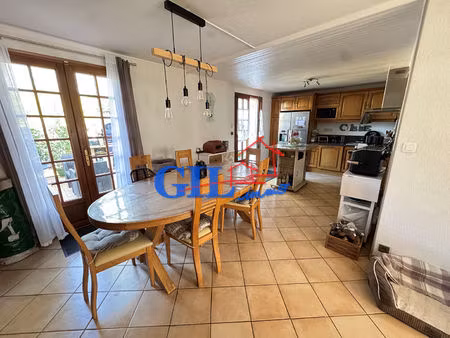 cesson la foret - maison sur sous-sol total de 90m² hab. (167m² utiles)