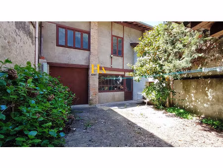 maison 10 pièces de 224 m2 à clérieux