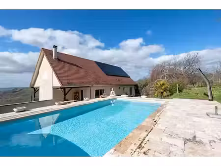 vente maison 7 pièces 170 m² à estal (46130)  270 000 €
