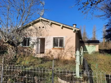 saint julien du puy maison de type 3 avec garage et jardin