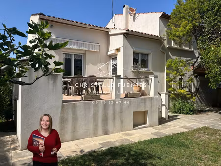 hérault - mèze (34140) - maison r+1 en demi-paliers - 5 pièces - 500 m² de terrain - garag