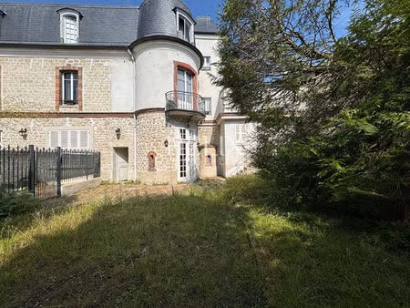 exceptionnel appartement 'une maison' 4 pièces  jardin d'environ 146 m2 ! 12 mn rer a