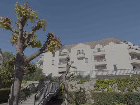 deux pieces balcon parking