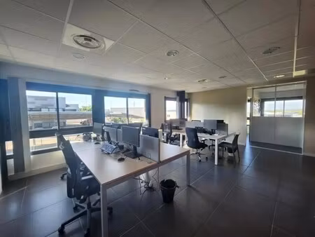 location bureaux 290 m²