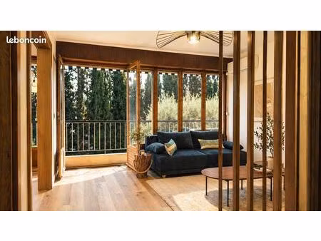 t2 lumineux sans vis-à-vis ? rénové avec soin – piscine  parc  parking - 55 m²