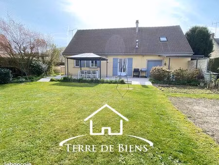 pavillon 6 pièces 120 m²