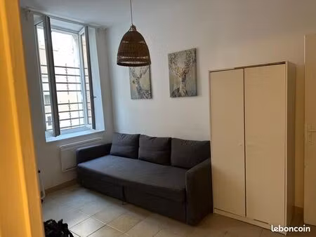 studio 35m2  métro baille