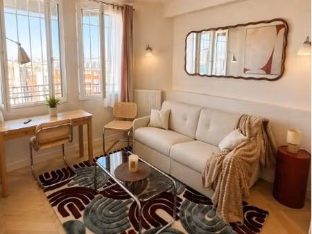 magnifique studio entièrement refait à neuf avec vue panoramique