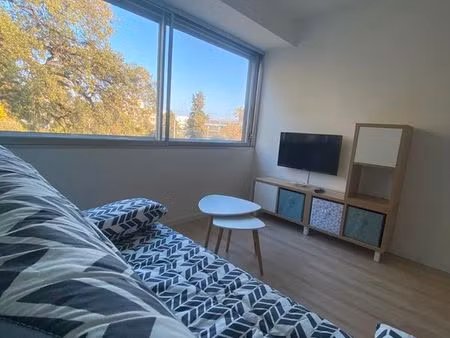 location studio meublé à l’année