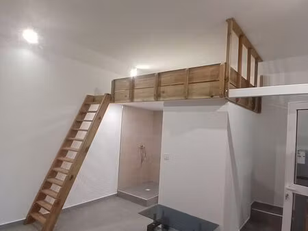 loue appartement au 12ème km tampon