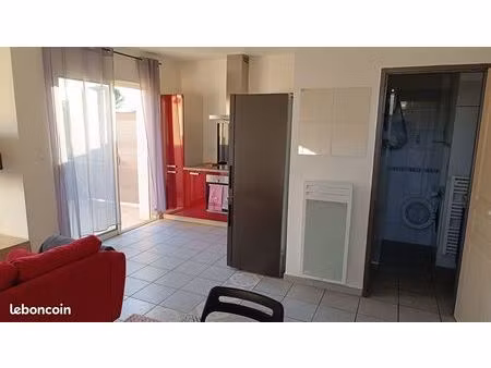meublé t3 48 m2 terrasse 600 eur cc
