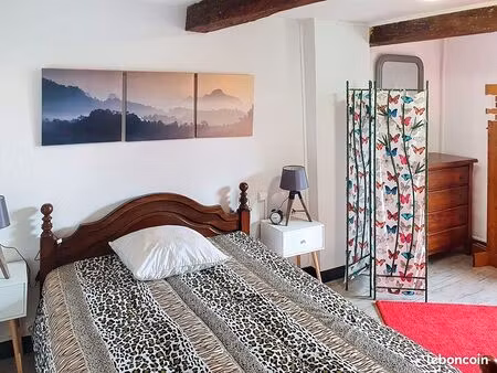 maison de ville triplex de 50m2 entièrement meublée et refaite à neuf