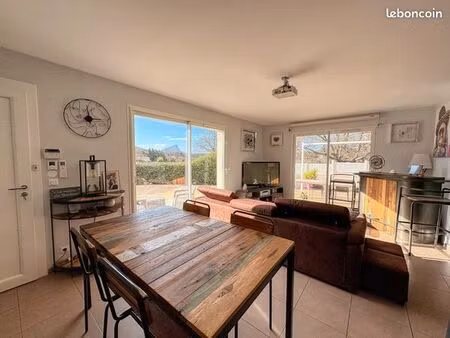 maison individuelle à louer 3 chambres  terrasse  garage  vue exceptionnelle