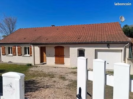 maison f4 de plain-pied à louer – 95 m² – terrain clos de 900 m²
