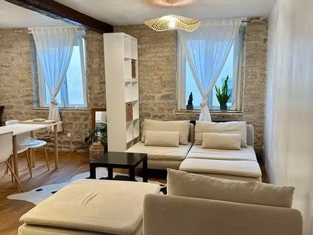 t2 avec grande terrasse