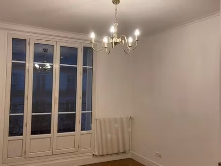deux pièces à clichy appartement meublé