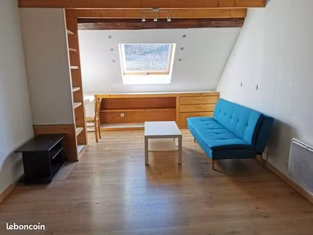 charmant t2 duplex meublé centre ville - chambéry - dispo 14 mai