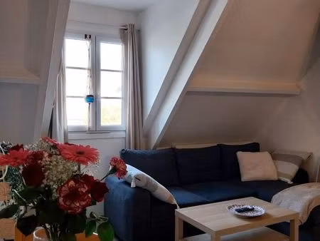 beau duplex meublé plein centre