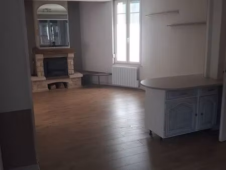 f3 rdc parking gare jouvenet