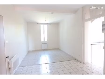appartement a louer a saint germain des fosses 03260