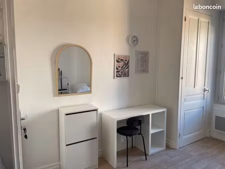 studio meublé – villeurbanne gratte-ciel