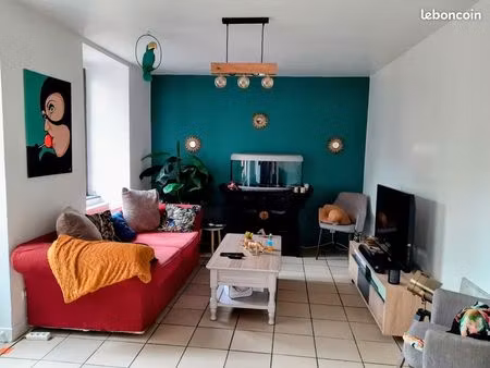 loue t4 centre ville chateau-gontier