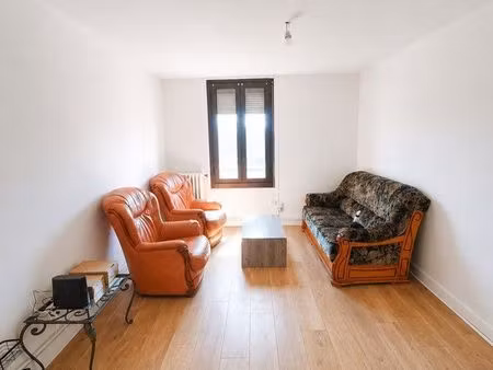 appartement 2 pièces - centre ville -