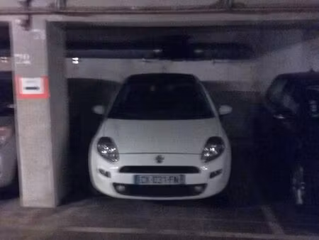 loue parking sous-terrain securise joliette