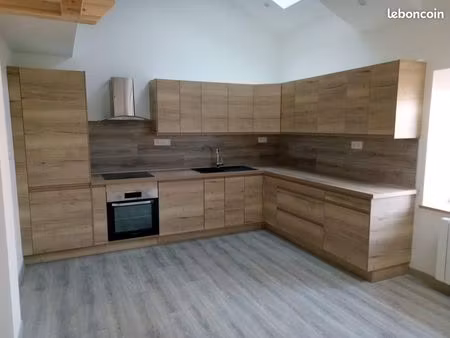 maison de ville t3 110m2 avec garage - pont de vaux