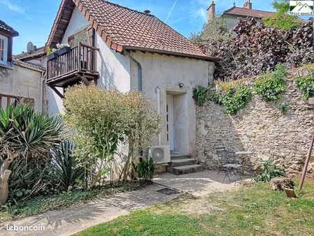 studio 1 pièce 18 m²